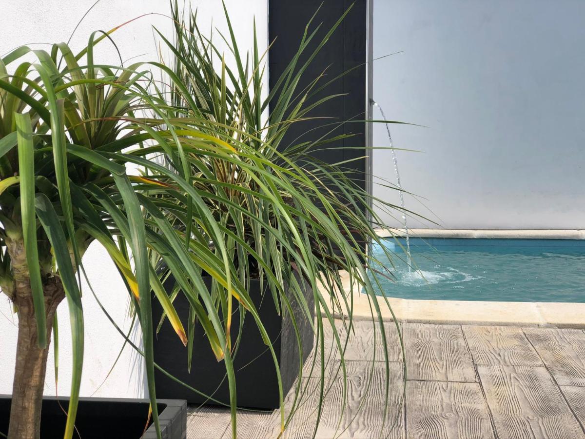 Alojamientos Con Piscina Privada Y Cerca Del Mar, Mire Las Fotos Y Elija El Suyo, Le Esperamos Chiclana de la Frontera Exterior foto